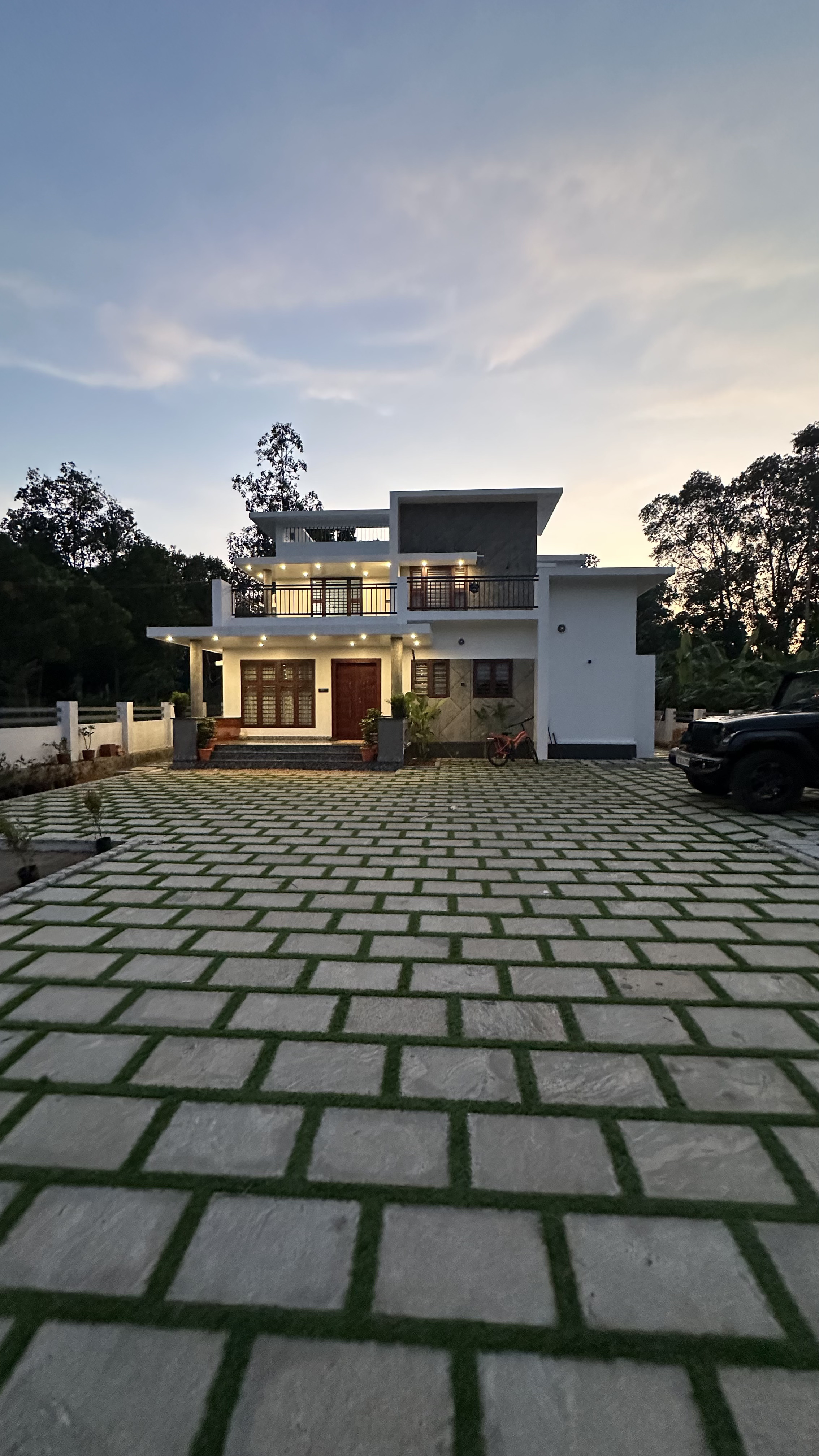 2,700 Sq Ft Dream Home in Chenneerkara